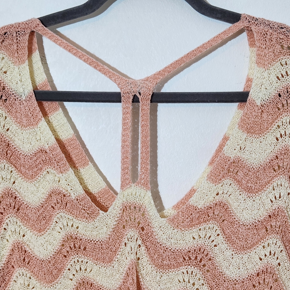 POL Pink and White Oversized Sweater Size Small Pink Distressed Sweater - Picture 6 of 8